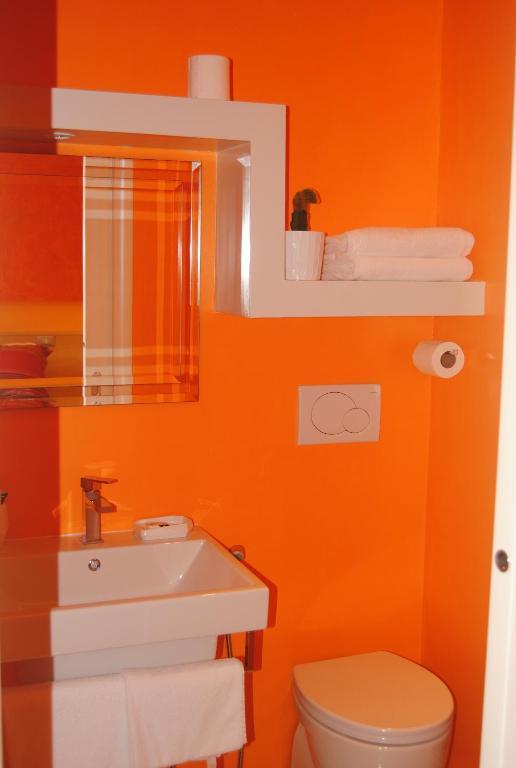 Affittacamere Stazione ヴァルモントーネ 部屋 写真