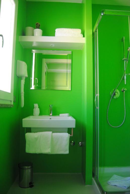 Affittacamere Stazione ヴァルモントーネ 部屋 写真